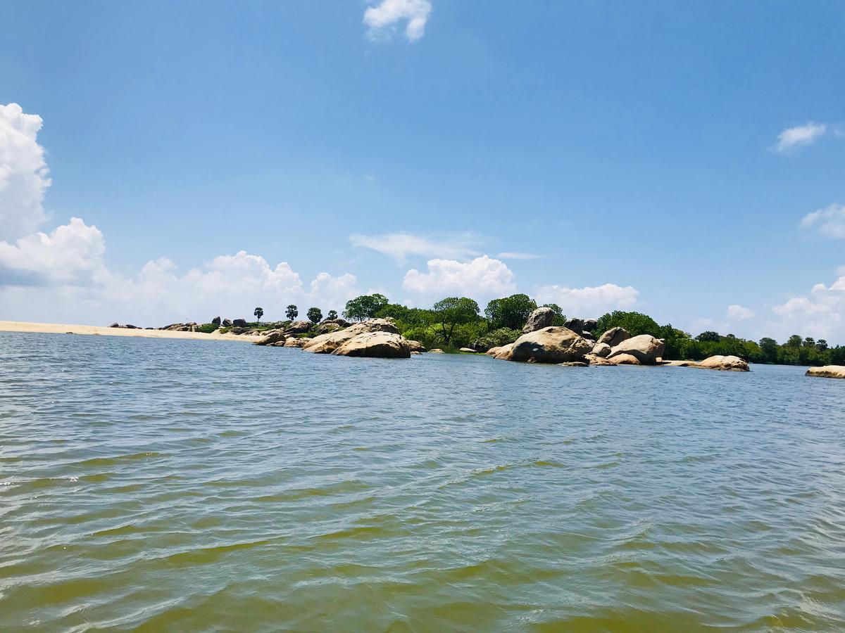 Starfish Beach Bungalows อารูกัมเบย์ ภายนอก รูปภาพ